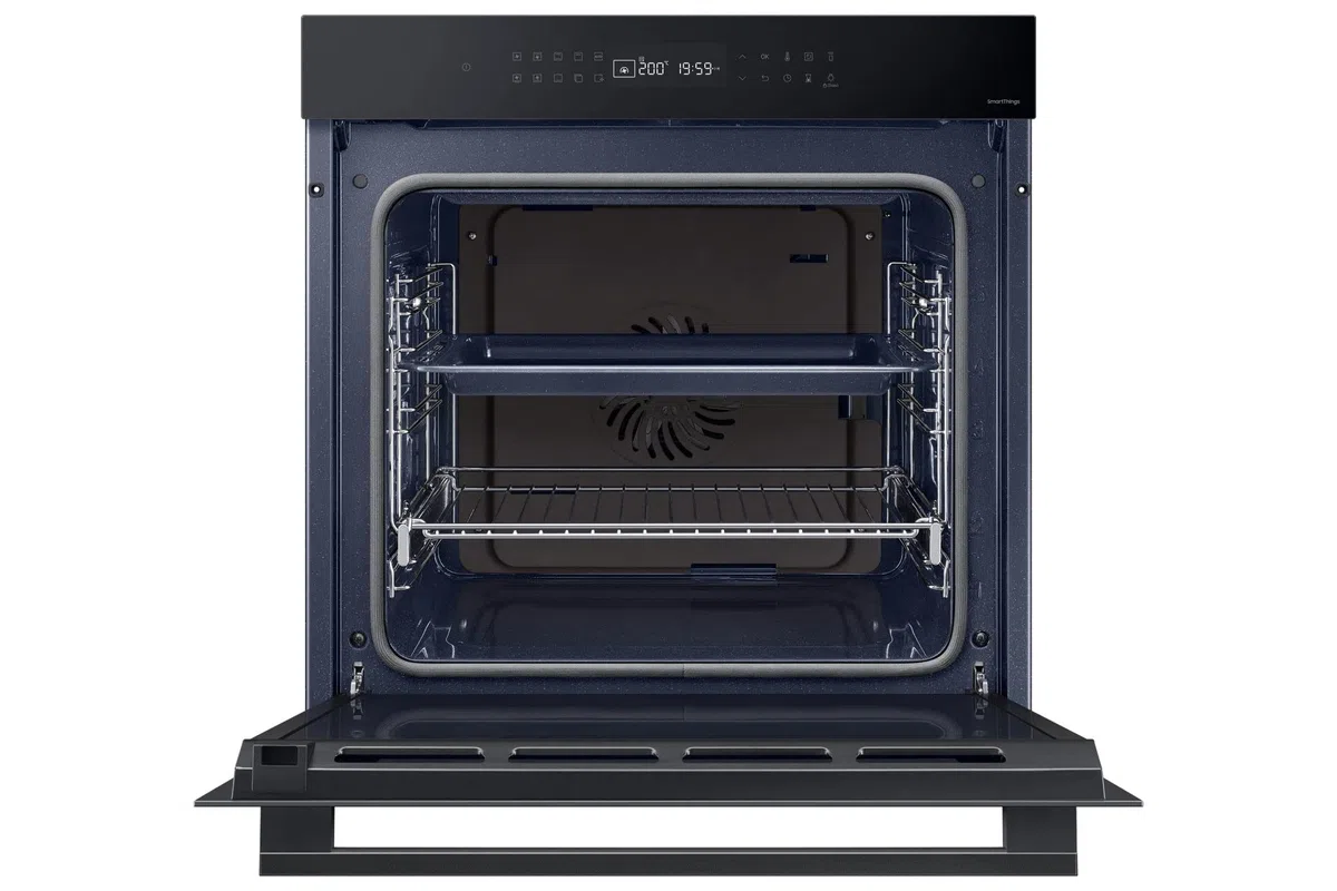 Samsung Forno Multifunzione Serie 4 NV7B4040VBK