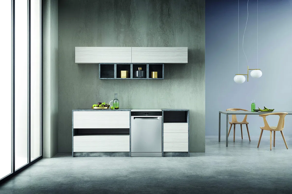 Whirlpool WFO 3O41 PL X - Lavastoviglie Libera Installazione Per 14 Coperti. Lavastoviglie Con Tecnologia Sesto Senso Larghezza 60,0cm, Profondità 59,0cm, Altezza 85,0cm, Classe Energetica C