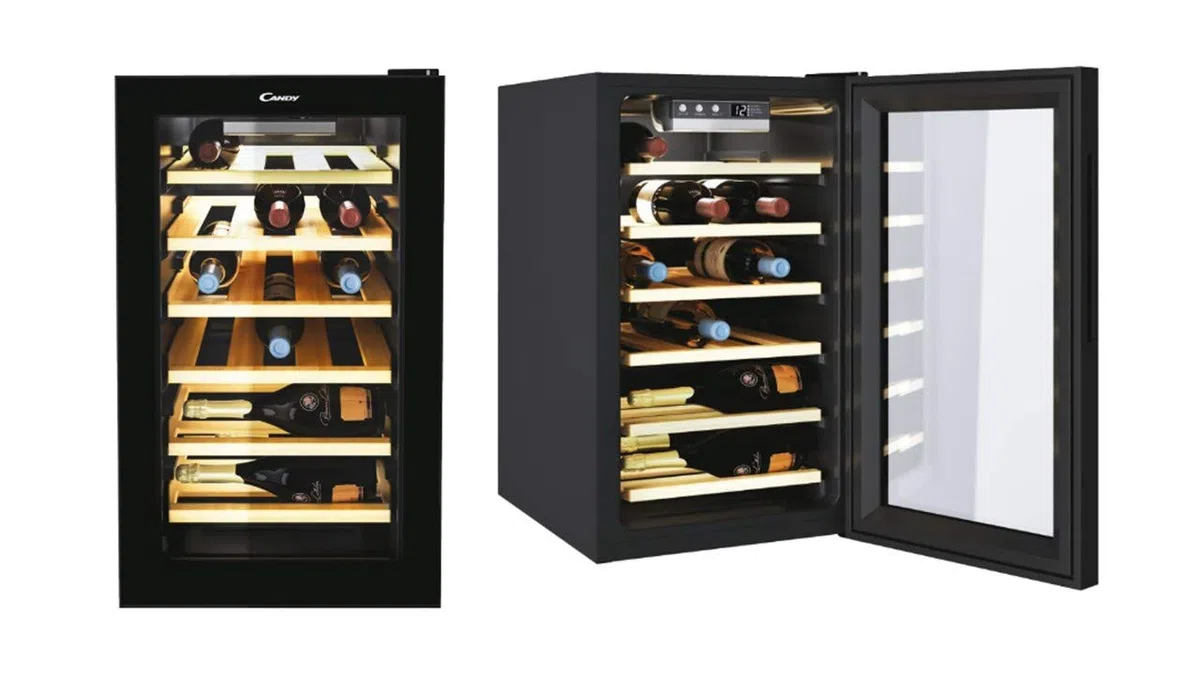 Candy DiVino CWC 021 ELSP/N Cantinetta Vino Refrigerata, 21 Bottiglie, App hOn con Tecnologia Vivino, Ripiani in Legno, Luce Led, Classe G, 40x55x70 cm, Nero