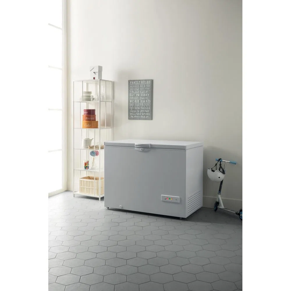 Indesit OS 1A 250 2 Libera installazione A pozzo 251L A+ Bianco