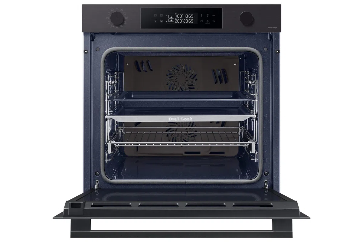 Forno Elettrico Ventilato Grill/Vapore 76 Litri Classe A+ 56 cm Nero - NV7B4440VBB