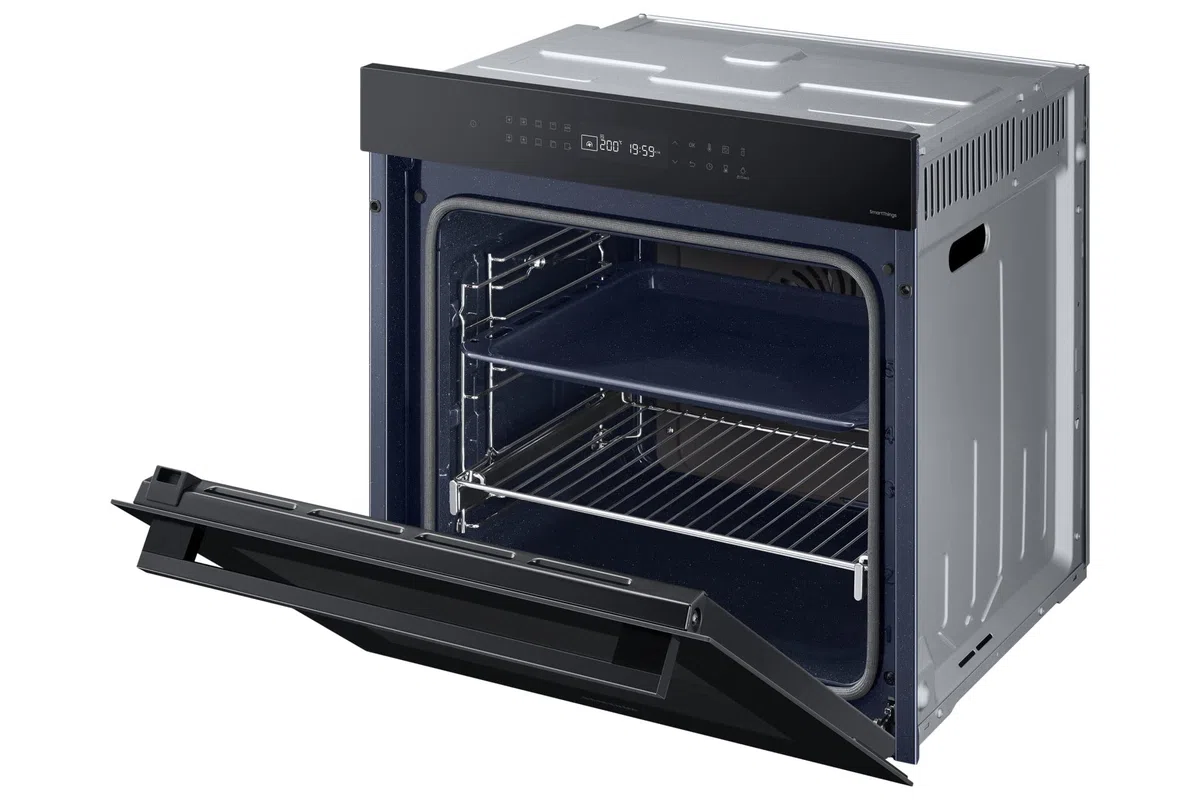 Samsung Forno Multifunzione Serie 4 NV7B4040VBK