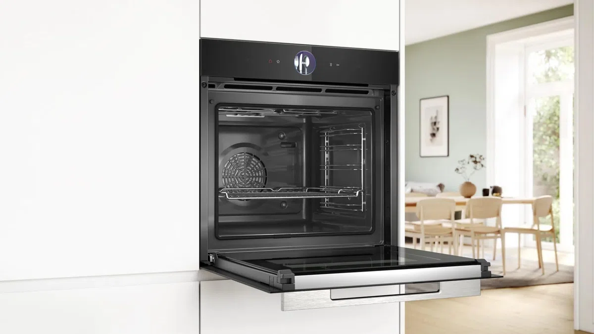 Bosch HRG7764B1, Smarter iQ700 - Forno da incasso con funzione vapore, 60 x 60 cm, prodotto in Germania, pirolisi e idrolisi, termometro per arrosti, Air Fry, schermo a colori touch screen 4D, aria