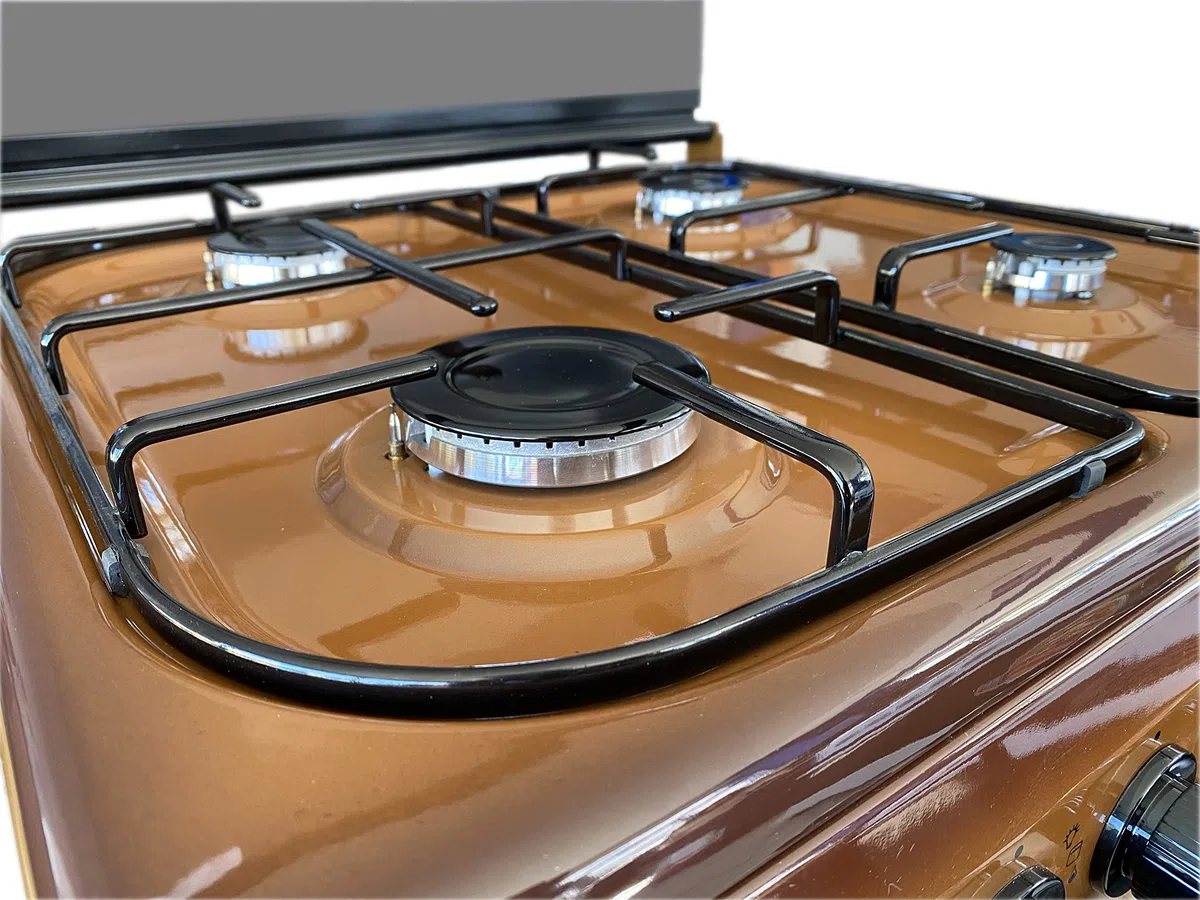 LAREL Cucina Marrone 60x60 4 Fuochi con Forno a Gas Metano o GPL, Grill Elettrico e Coperchio in Vetro