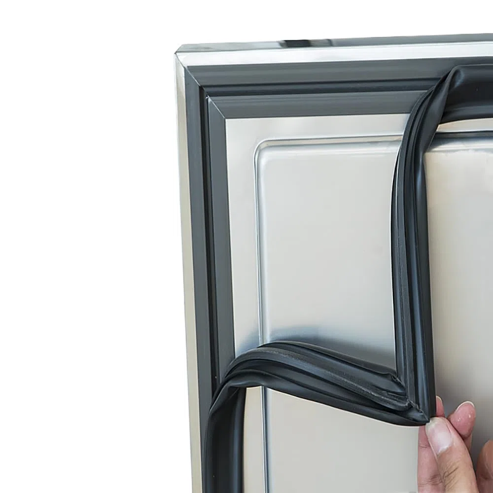 Universale Guarnizione Magnetica Porta per Frigorifero Congelatore,da Avvitare in Frigoriferi E Congelatori (Senza Colla),Nero