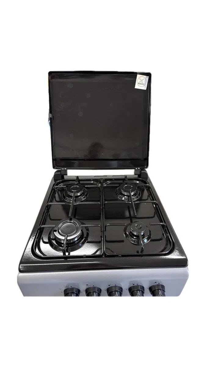 Cucina A Gas 4 Fuochi Con Forno A Gas 50 x 50 cm Colore Grigio e Nero Con Coperchio