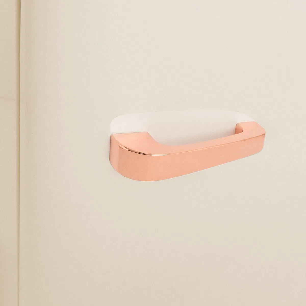 CREATE / RETRO FRIDGE 83.5 ROSE GOLD/Frigorifero bianco sporco maniglia oro rosato/Minibar, congelatore, 83.5 cm