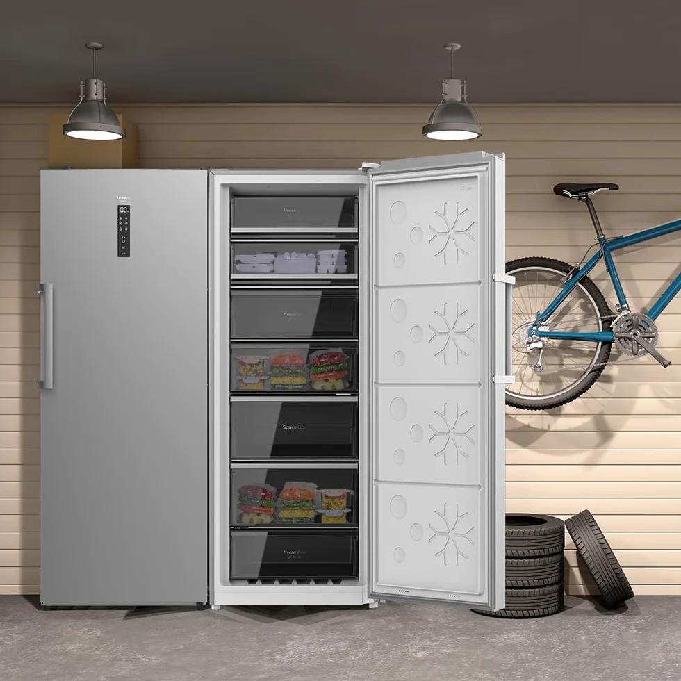 Cecotec Congelatore Verticale Bolero CoolMarket UF 380 Inox, 380 Litri, Motore Inverter Plus, Total No Frost, Display di Controllo, Convertibile in Frigorifero, Acciaio Inox