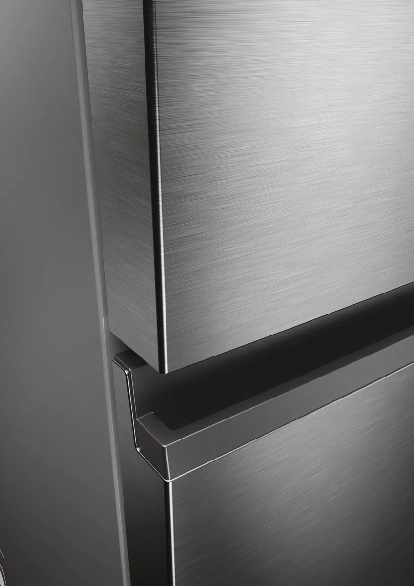 Haier 3D 60 Serie 5 Frigorifero Combinato 3 Porte 414 Litri (289 Frigo + 125 Freezer), Air Surround, Cassetti Accesso Diretto, Wi-Fi App hOn, Classe D, 205 x 59,5 x 66,7 cm (AxLxP), Inox, HTW5620DNMG