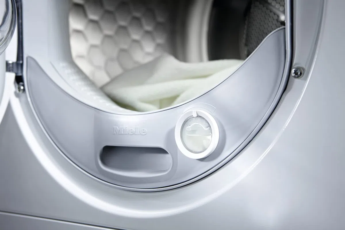 Miele Accessori originali – Profumo per asciugatrice Cocoon FA C 452 L/3 pezzi – per 150 asciugatrici/profumo di benessere dopo puro lavaggio fresco (12023720)