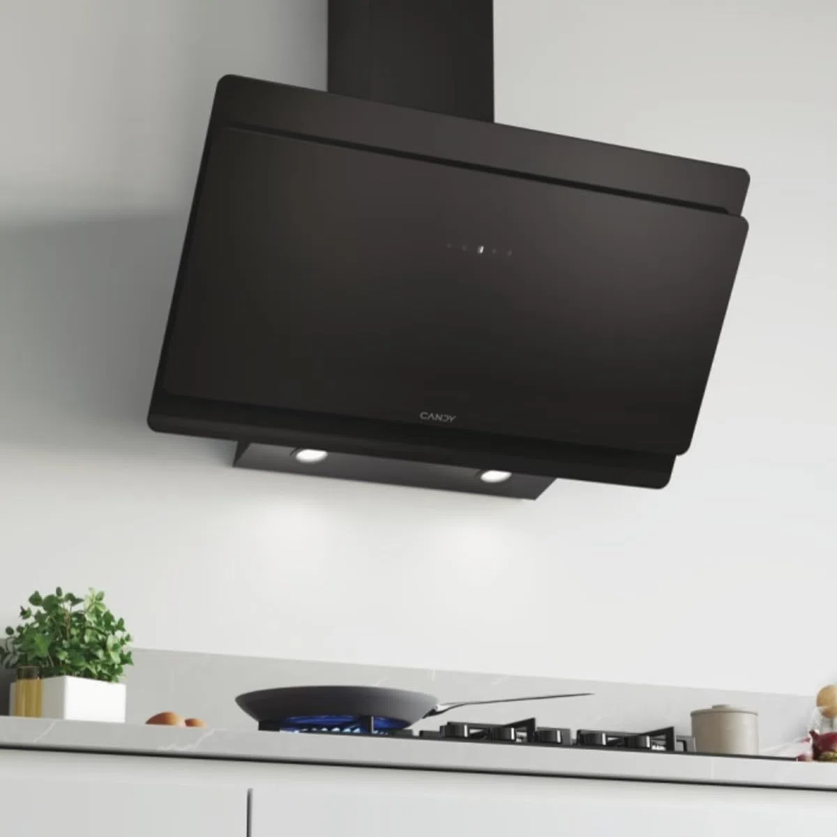 Candy CDG9CBP8B, cappa decorativa da 90 cm, 4 livelli di potenza, 611 M3/h, controllo touch, filtri in alluminio antigrasso e filtri a carbone inclusi, illuminazione LED, 62 dB, nero